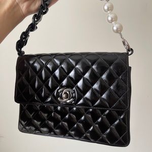 Auth. Vintage Chanel Quilted Patent Leather Flap Bag in SHW
